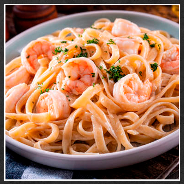 Pasta Alfredo shrimp