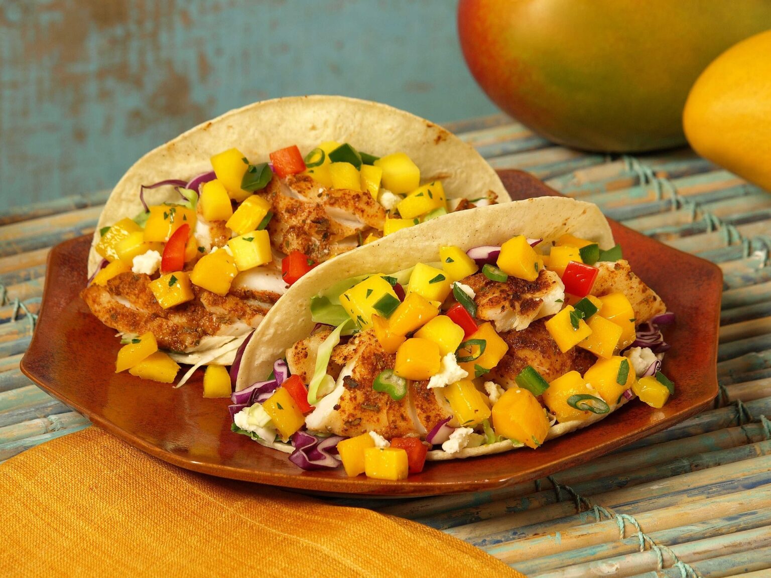 mango-catfish-taco-2944558_1920